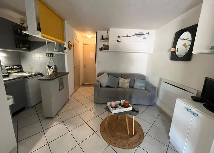 Rez-de-chaussee Avec Terrasse Et Parking A - Fr-1-619-150